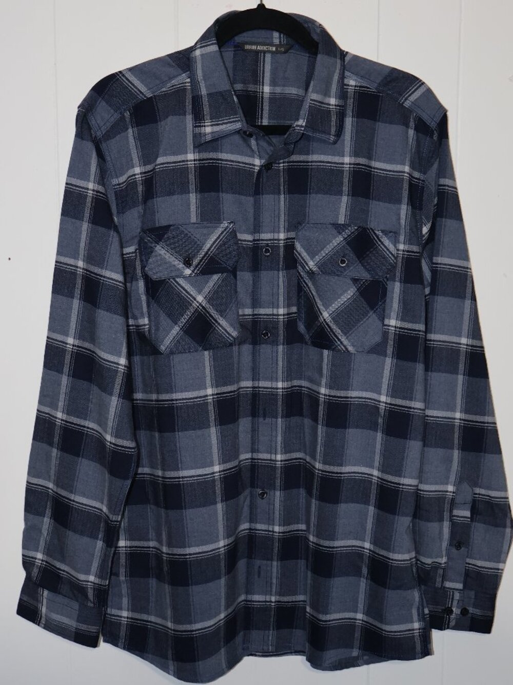 💙‎ 2 for $20 💙 Urban Addiction Plaid Button-Up Shirt – Blue/Grey (Men’s L)
